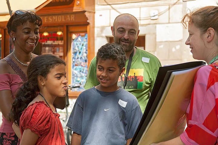 Kids and Family Gothic Quarter Walking Tour in Barcelona