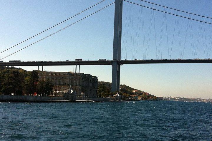 Short Guided Bosphorus Cruise