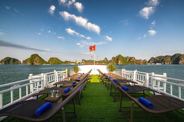 2-Day Explore Halong Bay On Cruise - Budget Cruise
