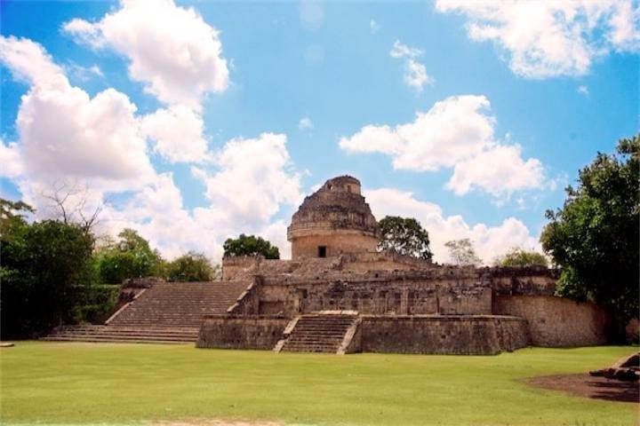 CHICHEN ITZA, VALLADOLID and CENOTE from Riviera Maya, Cancun, Tulum (Private)
