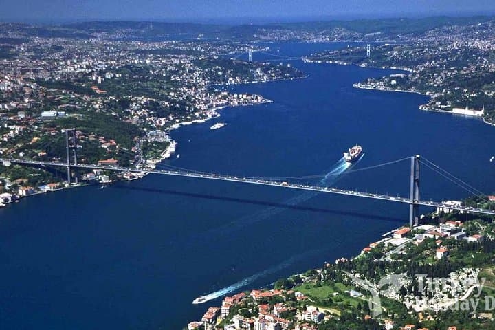 Afternoon Bosphorus Boat and Bus Tour with cable car from Pierre Loti Coffee