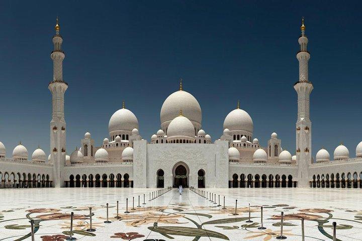 Abu Dhabi Tour from Dubai, Sheikh Zayed Mosqe & City Sightseeing