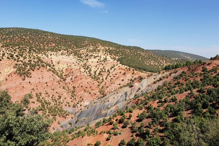 Private Atlas Mountains and 5 Valleys Tour from Marrakech - All inclusive -