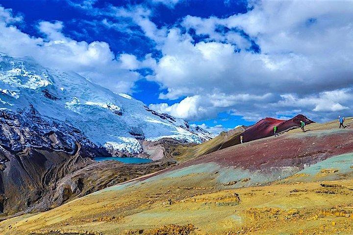 Full day: Trek to Rainbow Mountain from Cusco