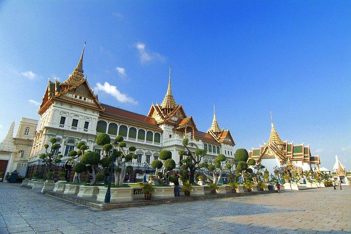 Damnern Saduak Floating Market, Grand Palace, Wat Phra Keo & Wat Pho