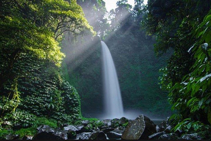 Private Day Trip Nungnung Waterfall And Beratan Temple
