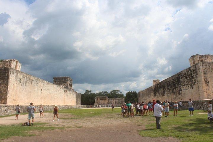 Chichen Itza & Ekbalam with Cenote Swim from Cancun
