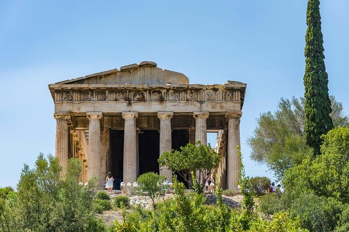 Private Walking Tour: Ancient Agora, Plaka and Monastiraki monuments
