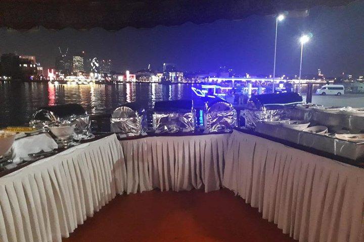 Dhow Cruise Dinner in Dubai Marina
