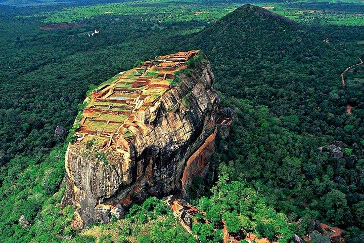 2 Night /3 Days-Highlights of Sri Lanka(Kandy,Sigiriya,Dambulla)