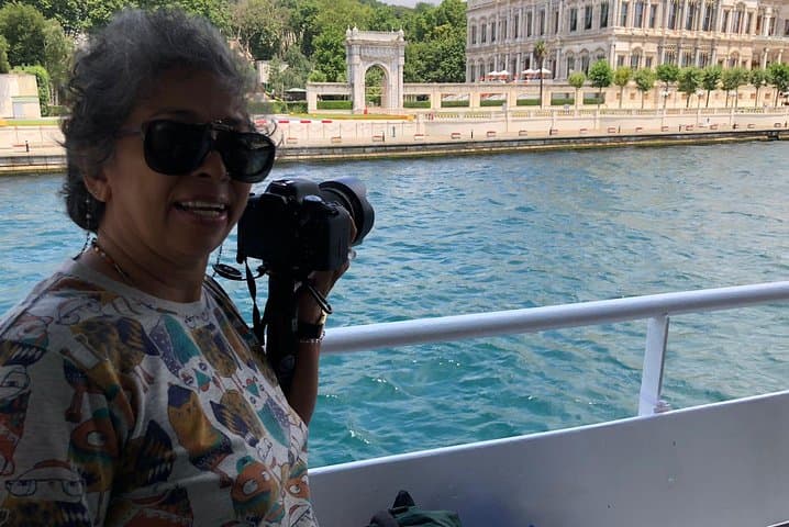 Istanbul Morning Tour: Bosphorus Yacht Cruise with Asia Stop