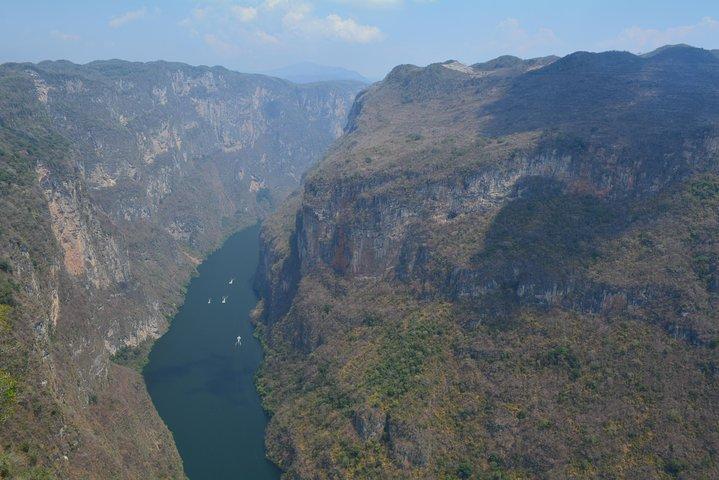 Viewpoints and Cruise to Sumidero Canyon from Tuxtla Gutiérrez