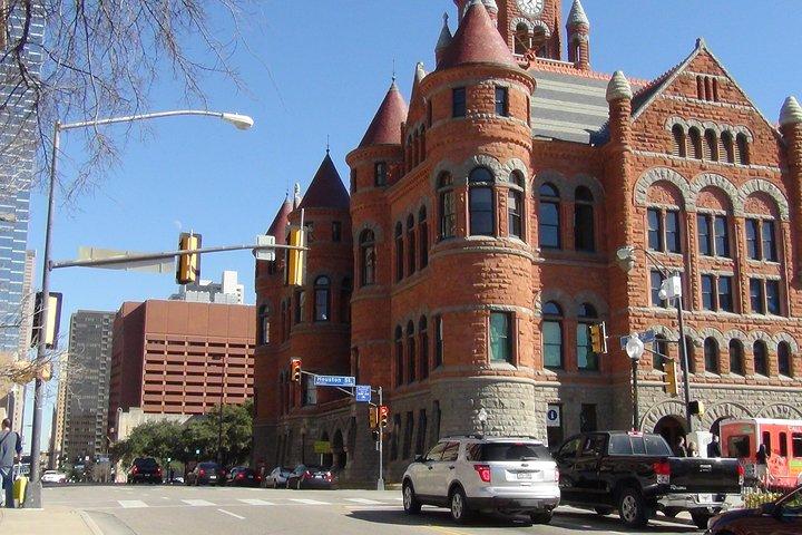 Dallas and Fort Worth City Sightseeing Tour Small-Group
