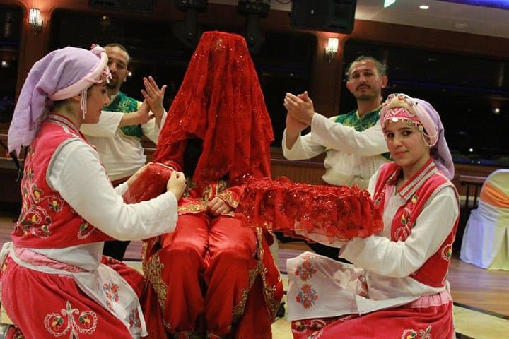 Dinner Cruise by Night on Bosphorus with a Traditional Show