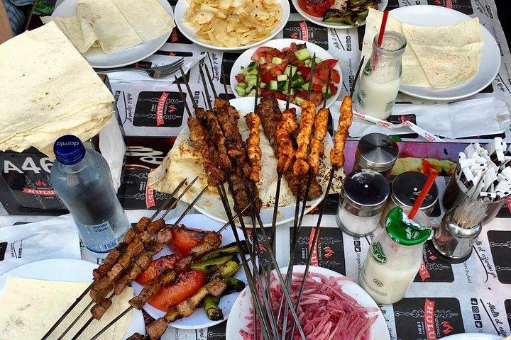 Private and Guided Istanbul Food Tour: Taste of Istanbul