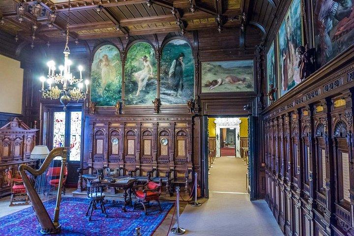 Small-Group Day Trip to Dracula's Castle, Brasov and Peles Castle