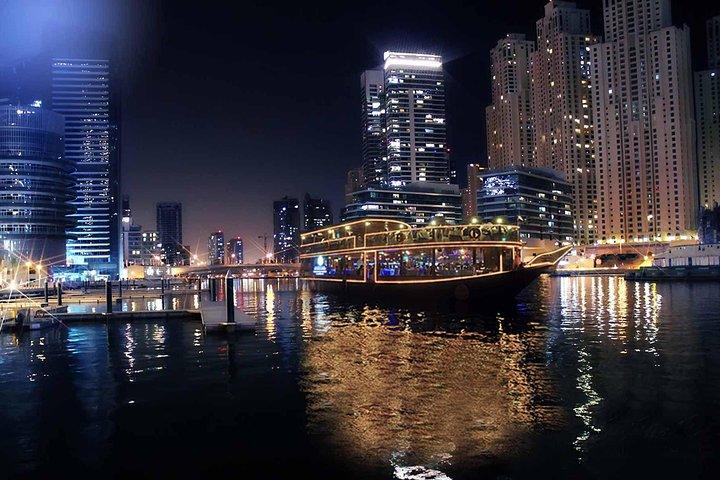 Dubai Marina Cruise with Buffet Dinner