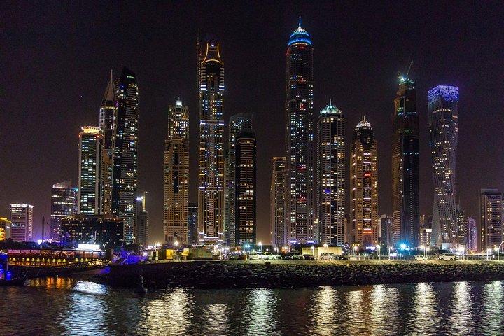 Dubai Marina Cruise with Buffet Dinner