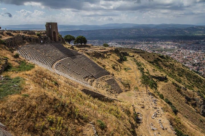 Pergamon Tour