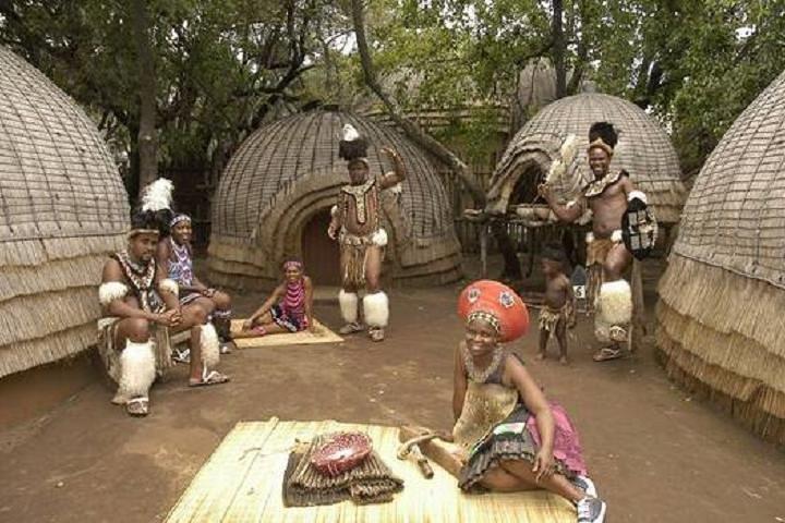 Lesedi Cultural Village Tour with Lunch from Johannesburg