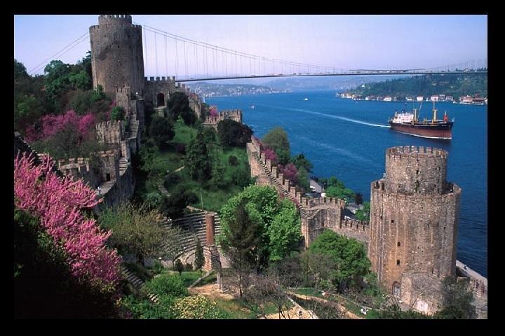 Best of Istanbul: Classic Landmarks & Grand Bazaar Tour