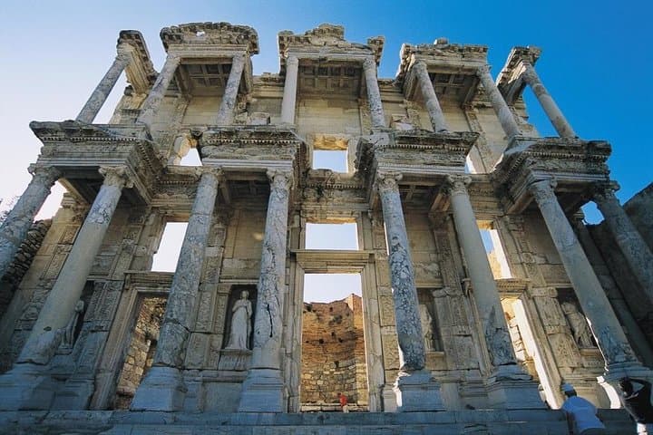 Ephesus and St. Mary's House Day Trip from Izmir with Lunch