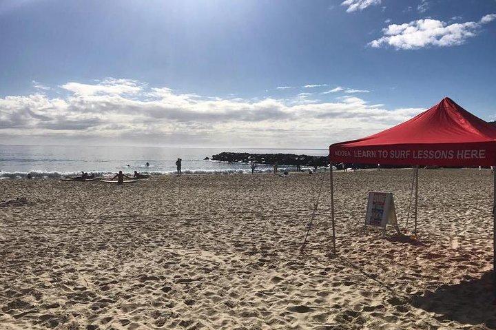 Merrick's Noosa Learn to Surf: 2 Hour group surfing lesson