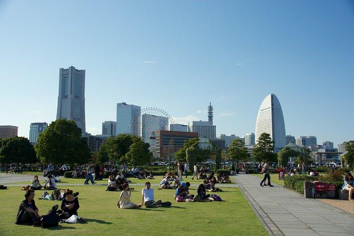 Yokohama Private Walking Tour with a Local