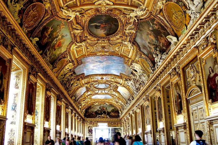 Louvre Museum with private guide