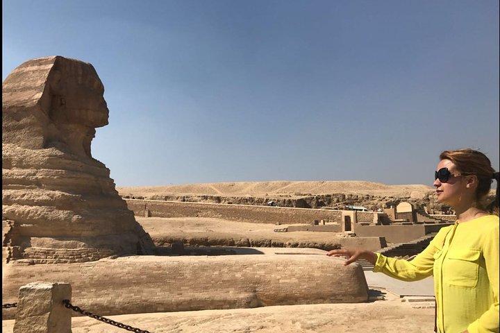 Guided trip to Giza pyramids Sphinx