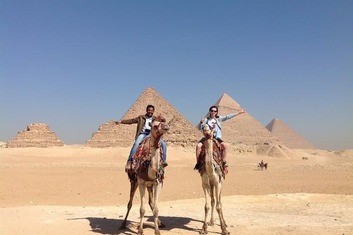 Custom tour to Giza pyramids and felucca ride on the Nile