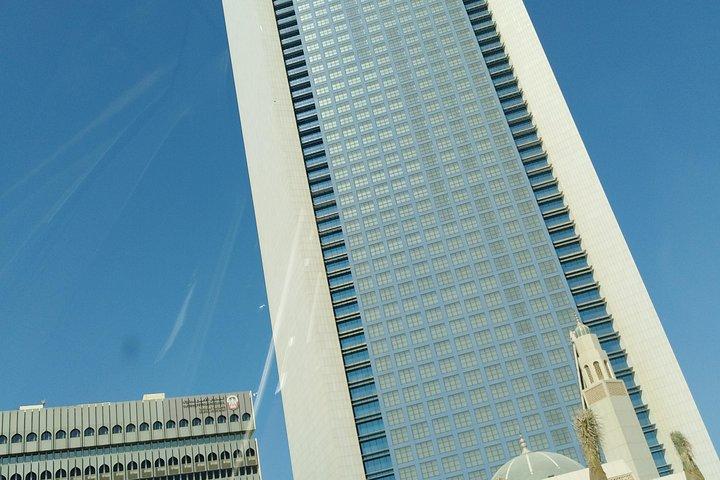 Private Tour from Ras Al Khaimah hotels : Abu Dhabi 10 hours with Car & Driver