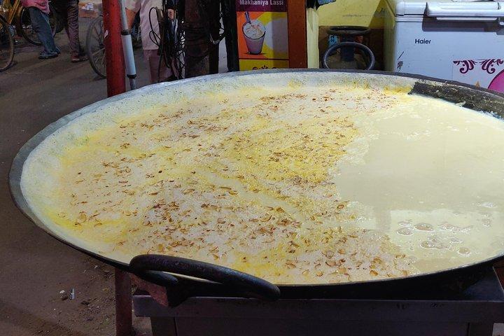 Food Trail Through Sowcarpet Market: A Taste of Chennai