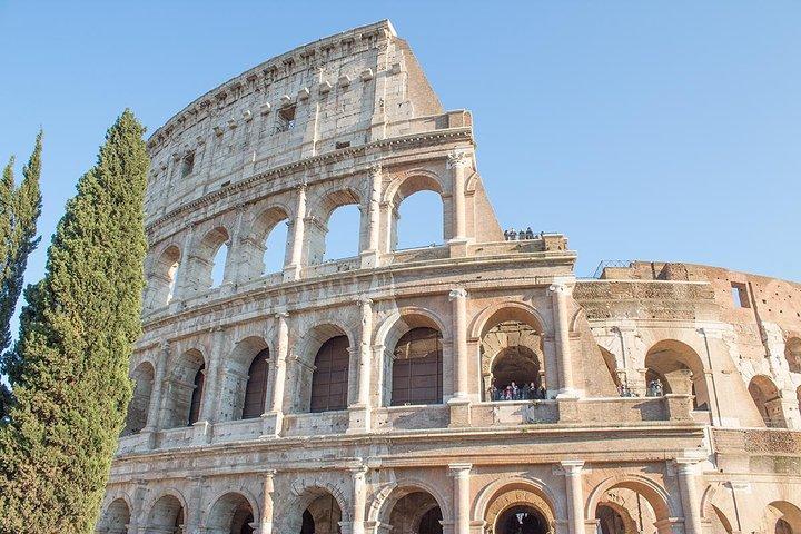Skip-the-line Tour of the Coliseum Roman Forums Trevi Fountain & City Highlights