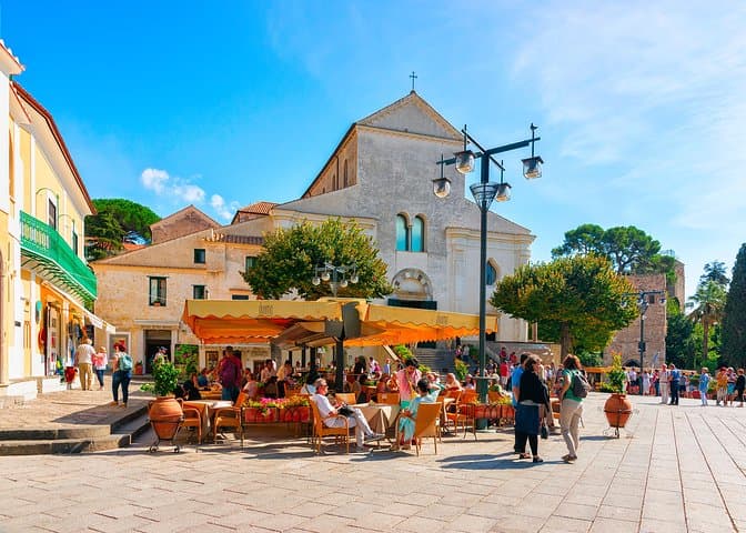 Pompeii, Amalfi and Ravello Day Tour by Private Transport