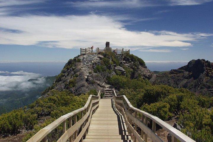 Pico Arieiro To Pico Ruivo/With Trail entry Fee Included PR 1 + 1.2