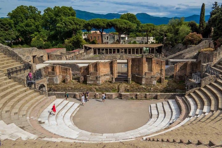 Ancient Pompeii Private Tour: Skip the Line & Kid-Friendly Option