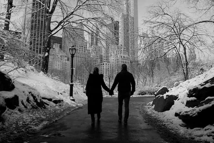 Central Park Private Photoshoot Tour with Pro NYC Guide