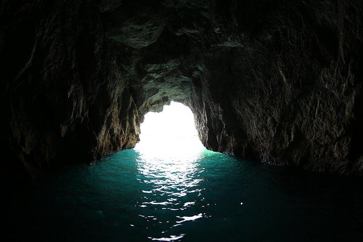 Li Galli Islands and Capri Small Group Boat Tour from Amalfi