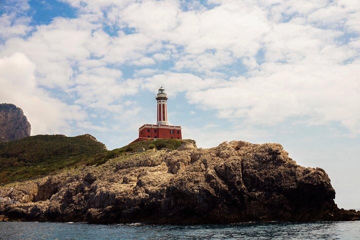 Small Group Capri Island Boat Ride with Swimming and Limoncello