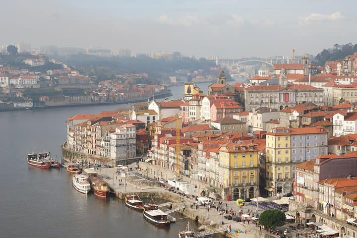 North of Spain & Portugal: 8-day Guided Tour from Barcelona