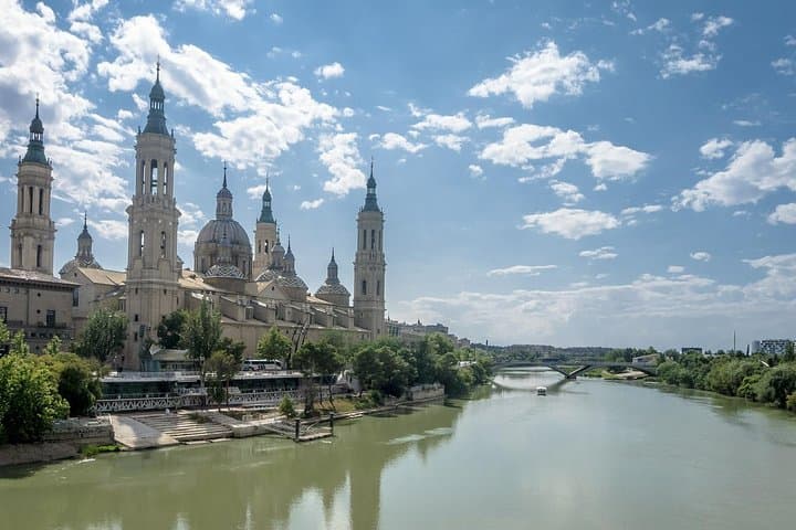6-Day guided tour Andalucia and Valencia from Barcelona