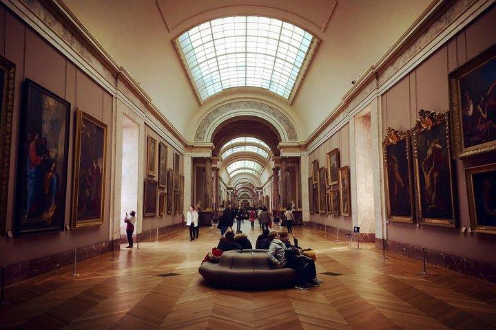 Louvre Museum with private guide