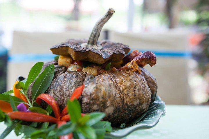 Scenic Boat Ride & Private Thai Cooking Class in Bangkok with Aoy