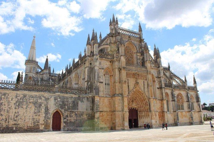 Fatima, Battle, Nazareth and Obidos - Full Day Private Tour