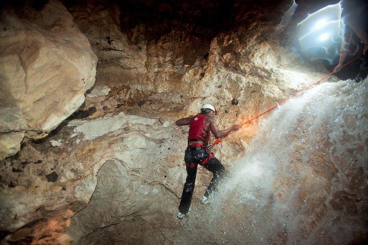 AMAZING Waterfall Cave Expedition at Ian Anderson's Caves Branch