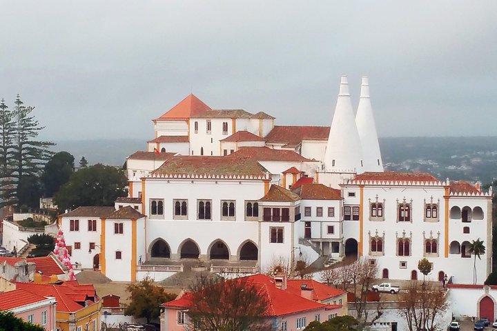 Private tour of Portugal 5 days from Lisbon