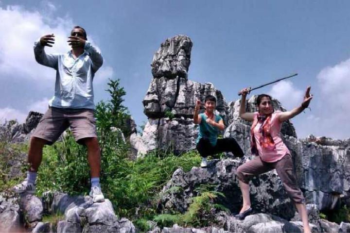 Two-day Kunming Essence Tour including Stone Forest, Jiuxiang Cave and West Hill