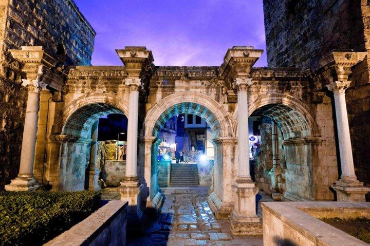 Antalya City Tour- Waterfalls and Kaleici Old Town