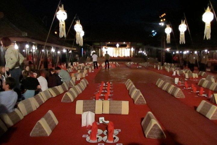Khantoke Dinner Experience & Cultural Dance Show with Transfers